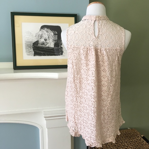 Ro & De Pale Pink Sleeveless Lace Top - Picture 5 of 8